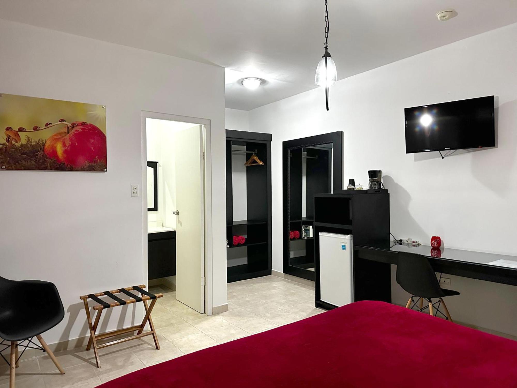 Ladybugs Apartments Παλμ Μπιτς Εξωτερικό φωτογραφία